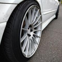 100-5h 9j 9.5j 18インチ エンケイRS05RR