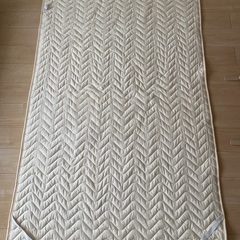 ニトリ ウォッシャブル メッシュ敷きパッド 専用ネット付き！の画像