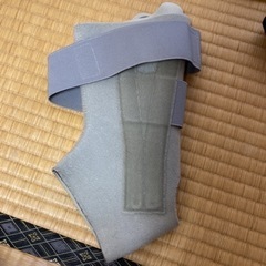 右足首用　サポーター　L