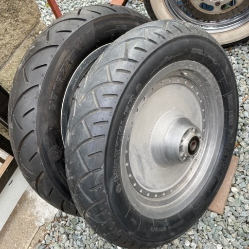 アメリカンバイク　タイヤセット