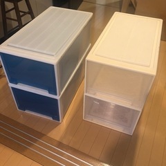 譲ります！　プラスチック収納ケース　4箱　の画像