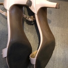 【¥0】GUのサンダル2足ですの画像