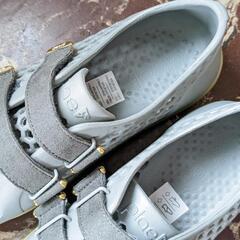 未使用　美品　PLAE キッズ ミモスニーカー　海ビーチサンダルスポーツサンダルの画像