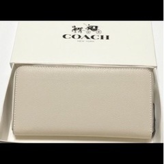 初回お値下げ♪正規品スヌーピーHAHAHAジップアラウンドウォレットホワイトの画像