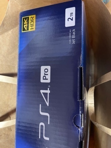 プレステ４Pro   2TB   CUH-7200C B01   jet Black