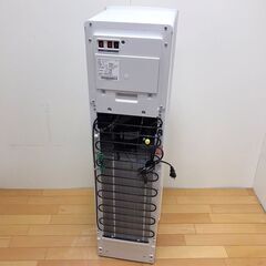 フレシャス ウォーターサーバー スラット WFD-1900　/SR2Fの画像
