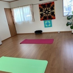 健康的に年を重ねていきたいシニアヨガ