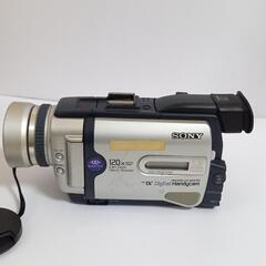 SONY Handycam ビデオカメラDCRーTRV30の画像