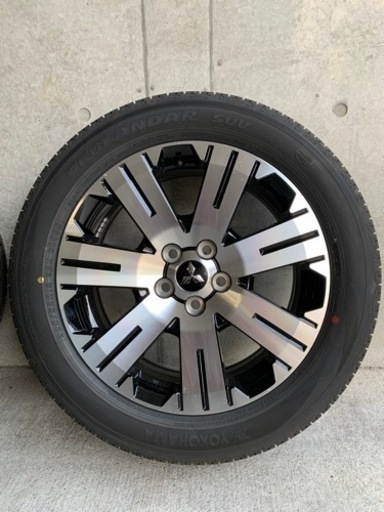 新型デリカD5 純正ホイール　タイヤセット