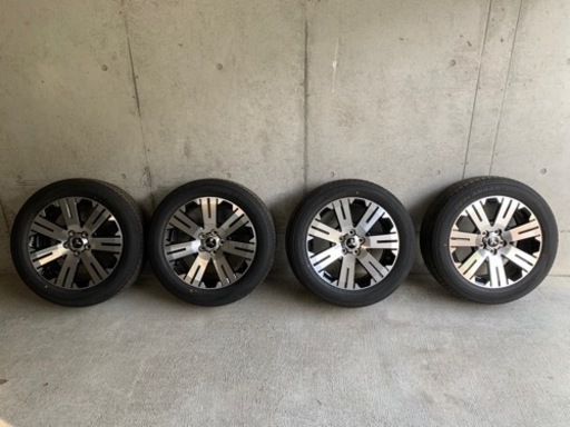 新型デリカD5 純正ホイール　タイヤセット