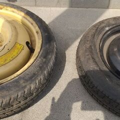 車載用スペアタイヤ2点　あげます