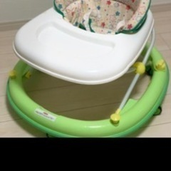 子供歩行器、ベビーウォーカーの画像