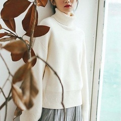 新品未使用　jemiremi　ドロップショルダーハイネックニット　ホワイトの画像