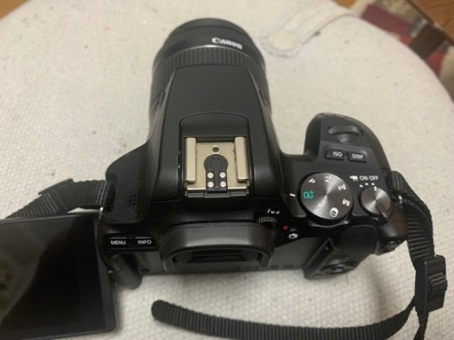 EOS KISS X10 カメラ