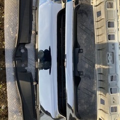 ハイエース HIACE 4型　四型　GL 純正フロント周りセット　外装の画像