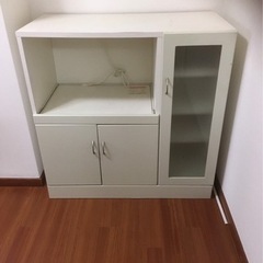 キッチンボード　収納