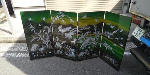 屏風高さ８００  幅１６００です。