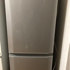 三菱 冷凍冷蔵庫  シルバー②