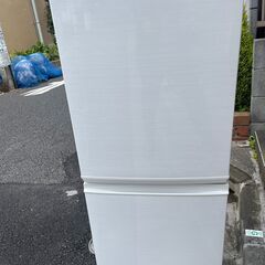 当日配送も可能です■都内近郊無料で配送、設置いたします■SHARP 冷蔵庫 SJ-D14C-W 2016年製■SHA11A