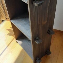 木製棚の画像