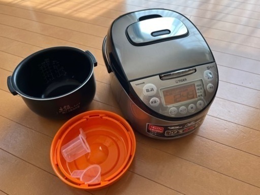 TIGER  IH炊きたて炊飯器