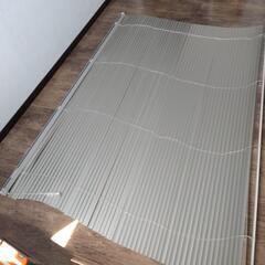 再々値下げしました。シルバーのブラインド!!の画像