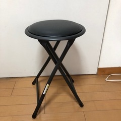 折りたたみチェアの画像