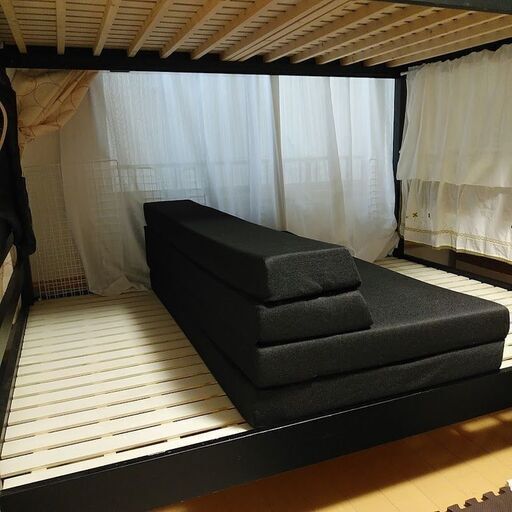 2年使用　収納ケース・ソファマットレス付　格安　レヴリ　D‣SD　引取限定　二段ベッド