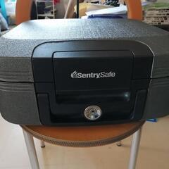 SENTRY　金庫