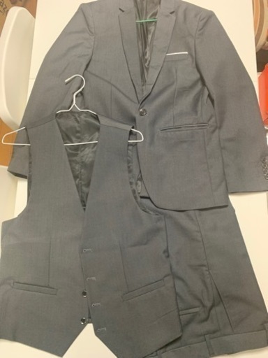 スーツ  新品