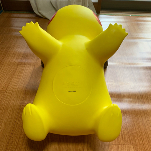 【美品】ポケモンエアー ピカチュウ