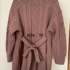 レディース　服　スカート　カーディガン　セーター　各500円