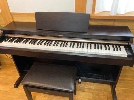 取引中！YAMAHA ヤマハ　アリウス YDP-162 電子ピアノ