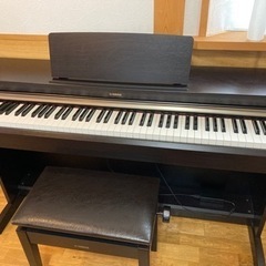 取引中！YAMAHA ヤマハ　アリウス YDP-162 電子ピアノ