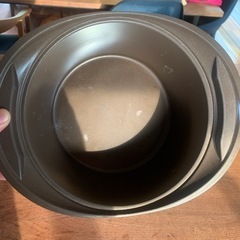【値下げしました】オレンジの鍋の画像