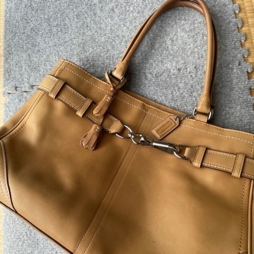 お値下げ2000円→1500円COACHコーチ　A0751-F08A71 革製トート
