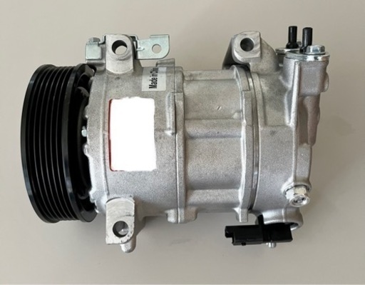 プジョー/シトロエン エアコンコンプレッサー  新古品
