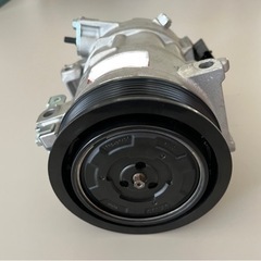 プジョー/シトロエン エアコンコンプレッサー  新古品の画像