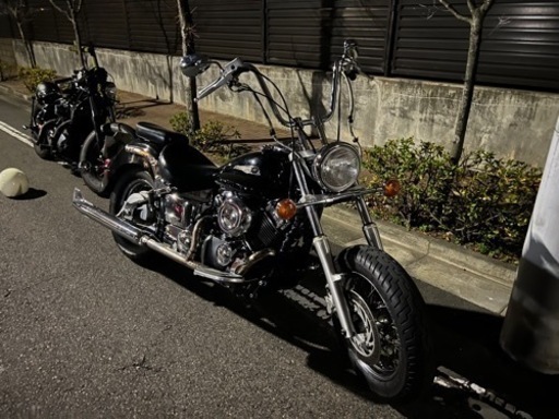 ドラッグスター400クラシック YAMAHA 【車検1年半あり‼️】早く売りたい為値下げ交渉可能です。