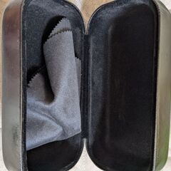 メガネケースorサングラスケースの画像