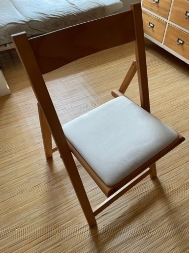 折り畳みチェア　隙間収納　ナチュラル　無印良品