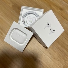 AirPods Pro /MagSafe Charging Case/ 