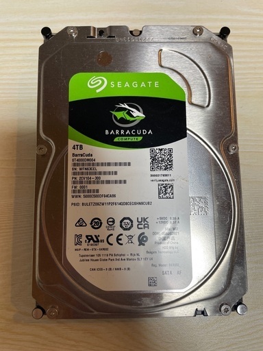 4TB HDD ほぼ新品