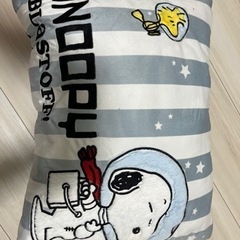 まくらのようなクッション