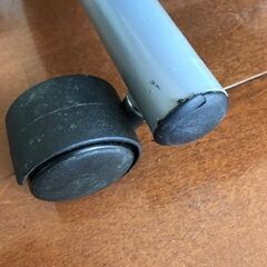 バランスチェア　1000円　学習椅子 背もたれなしの画像