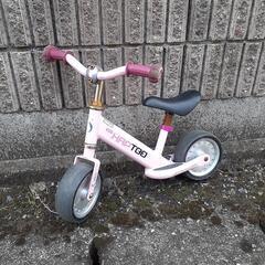♥️ストライダー　キックバイク