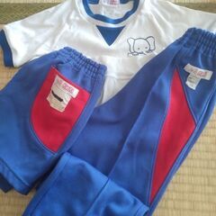 幼稚園の体操服