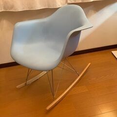 おしゃれカフェの雰囲気の必需品♡　おしゃれチェア