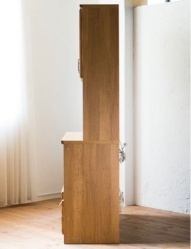 《美品・ほぼ未使用》食器棚・キッチンボード《日本製》