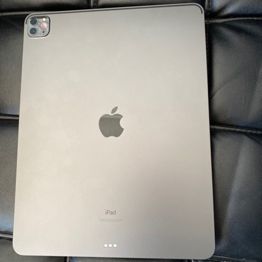 未使用に近く　iPad Pro 12,9 インチ　第五世　128GB WIFI